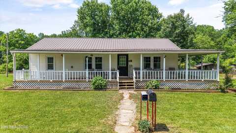 168 Boatman Rd, Cookeville, TN 38506
