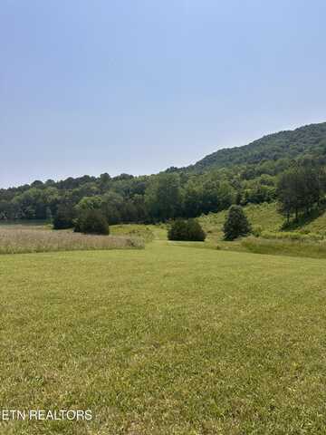 Waterfront Knoll, Sharps Chapel, TN 37866