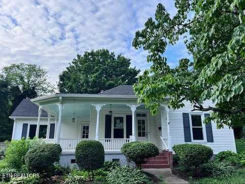 509 Wharf St, Loudon, TN 37774