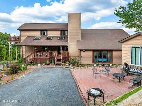 1121 Hollyberry Court, Sevierville, TN 37876