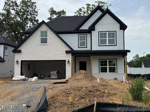 1309 Fort Craig Tr, Maryville, TN 37803