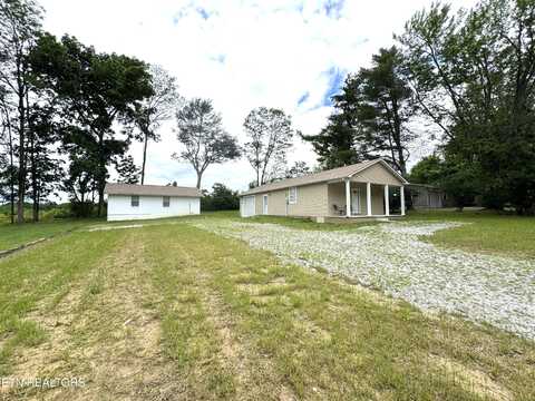 410 Old Mail Rd, Crossville, TN 38555