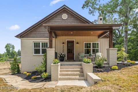 5732 Ball Rd, Knoxville, TN 37931
