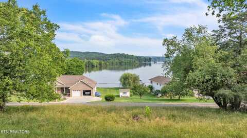 570 Anglers Cove Rd Rd, Kingston, TN 37763