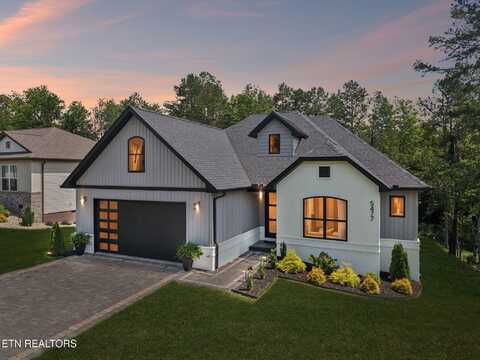 5477 Zion Ridge Rd, Loudon, TN 37774