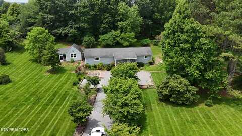 7903 Lett Rd, Corryton, TN 37721