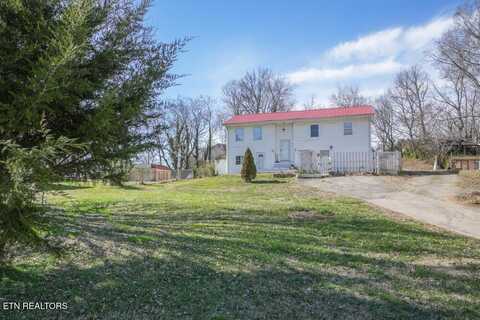 613 Black Forest Drive, Maryville, TN 37801