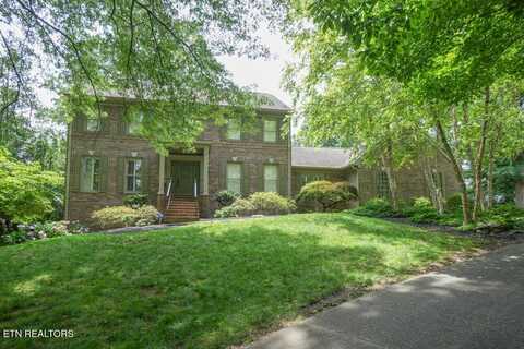 2021 Oakwood Drive, Maryville, TN 37803
