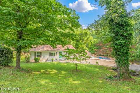 6136 Walnut Valley Drive, Knoxville, TN 37919