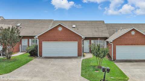 2526 Glen Meadow Rd, Knoxville, TN 37909