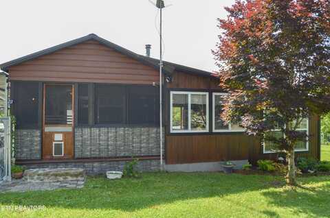28 Cottage St, Crossville, TN 38571