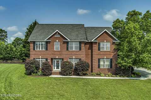 1739 Inverness Drive, Maryville, TN 37801