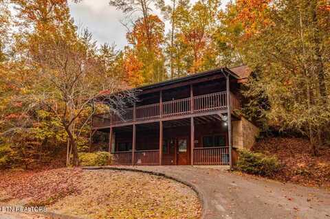 653 Eagles Blvd Way, Sevierville, TN 37863