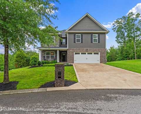 127 Mistletoeberry Rd, Oak Ridge, TN 37830