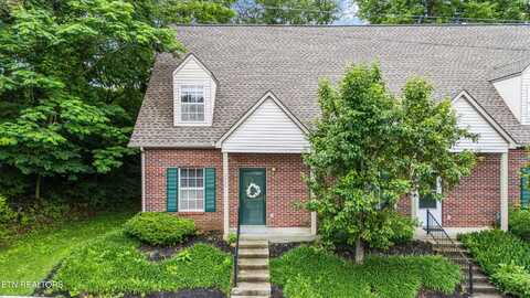 6939 Kings Crossing Way, Knoxville, TN 37918