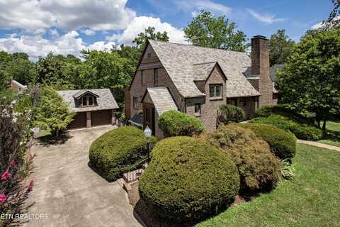 3929 Glenfield Drive, Knoxville, TN 37919