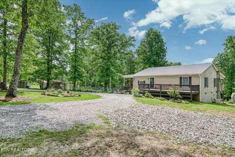 2882 York Rd, Crossville, TN 38555