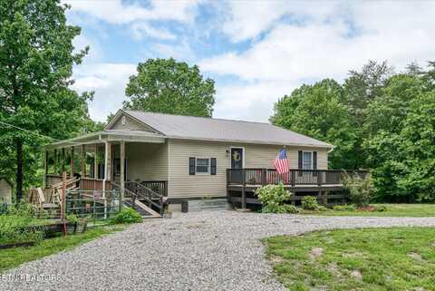2882 York Rd, Crossville, TN 38555