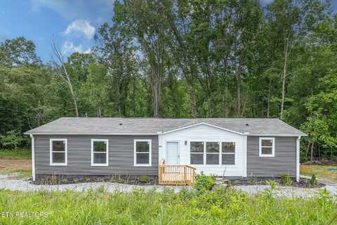 399 Black Oak Rd, Harriman, TN 37748