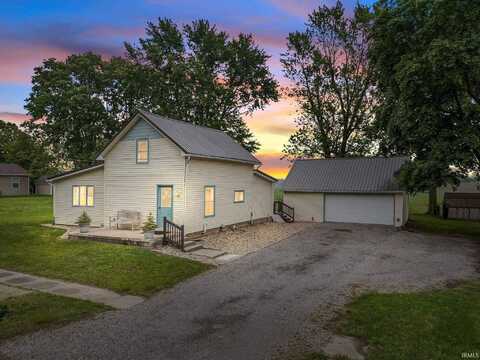 503 Graceland Avenue, Claypool, IN 46510