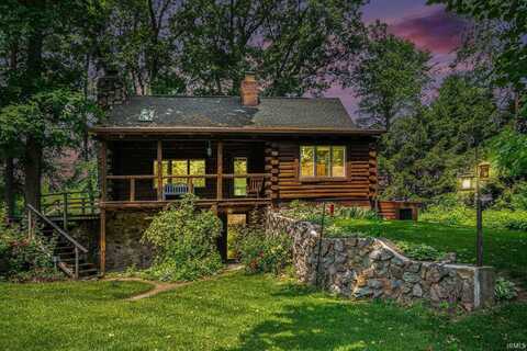 9162 W Old Road 30, Etna Green, IN 46524