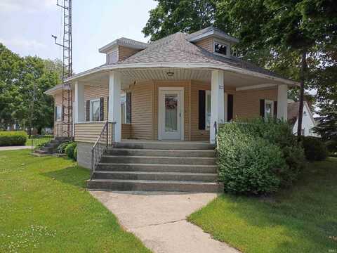 112 N Yale Street, Mentone, IN 46539