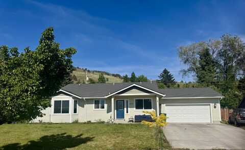 917 Carlson Drive, Klamath Falls, OR 97603