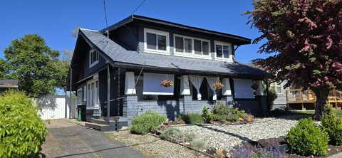 1420 Lookout Avenue, Klamath Falls, OR 97601