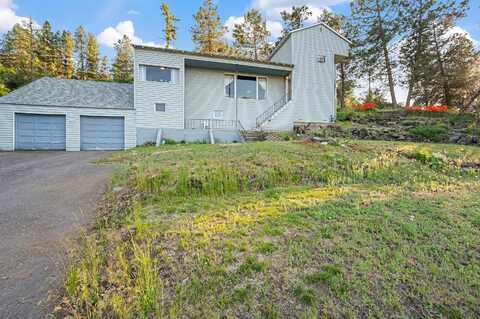 1049 Lakeshore Drive, Klamath Falls, OR 97601