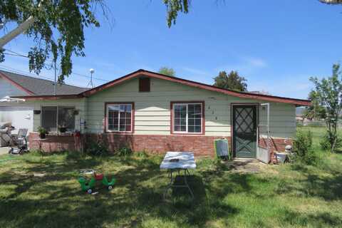 638 E 1st Street, Merrill, OR 97633