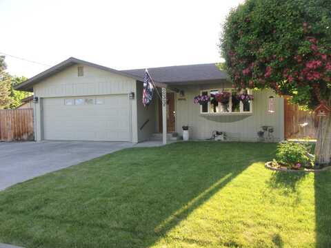 233 N Pine Street, Dorris, CA 96023