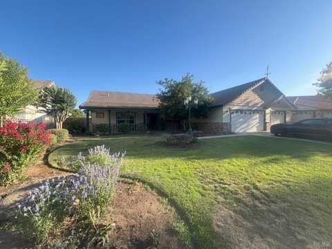 1339 Feemster Avenue, Visalia, CA 93292