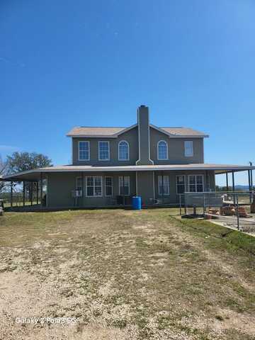 246 Willow Bend Rd, Center Point, TX 78010