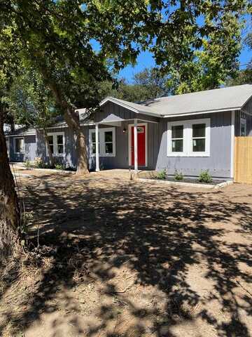 2808 Nichols, Kerrville, TX 78028