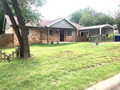 1217 N Second St, Kerrville, TX 78028