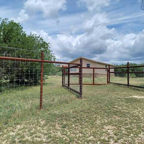474 Medina Dr., Bandera, TX 78003