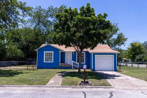 519 Milton St, Kerrville, TX 78028