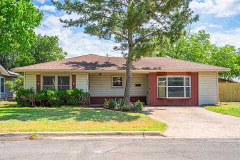 700 Lee St, Kerrville, TX 78028