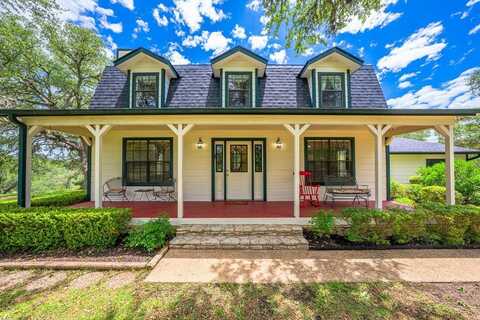 416 Star Dance Trail, Bandera, TX 78003