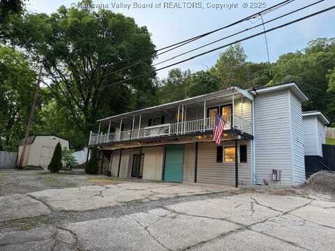 4948 Charleston Road, Poca, WV 25159
