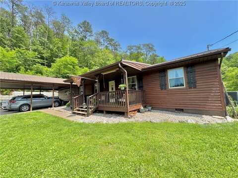 3902 Poca River Road S, Poca, WV 25159