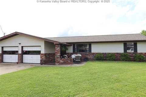 300 Raceview Drive, Ona, WV 25545