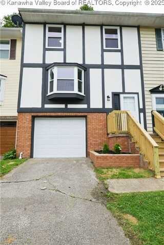 51 Geronimo Drive, Saint Albans, WV 25177