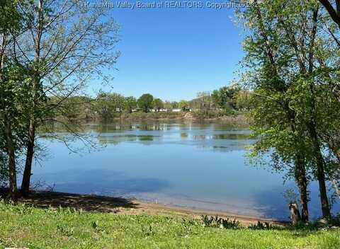 917 River Crest Lane, West Columbia, WV 25287