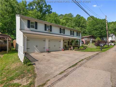 1047 Wildwood Acres Drive, Charleston, WV 25312