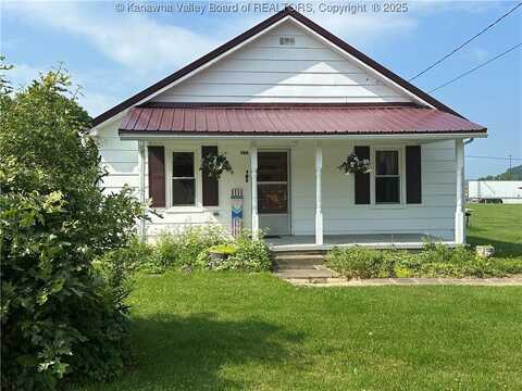 386 Maple Street, Mason, WV 25260