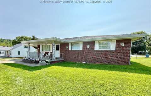 365 Orchard Avenue, Hamlin, WV 25523