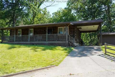 81 Houston Street, Nitro, WV 25143