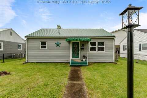 909 Dupont Avenue, Nitro, WV 25143