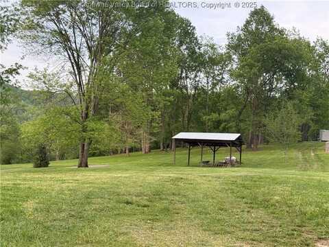 Tbd Willow Drive, Madison, WV 25130